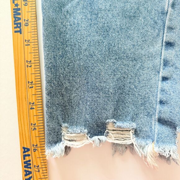 Kancan Slim Straight Jeans Medium Wash Distressed Frayed Hem 90s Denim Vibe 3/25 - Picture 8 of 9
